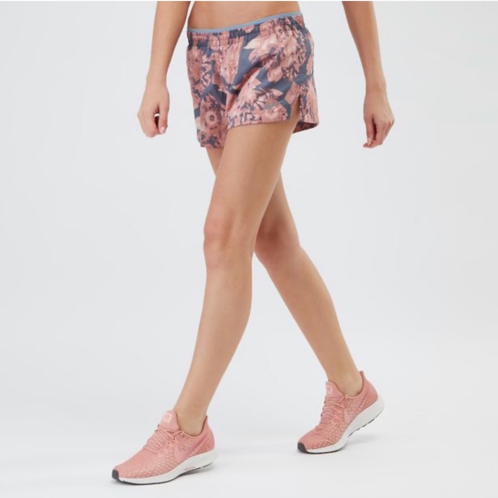Nike Elevate Printed Running‎ Shorts